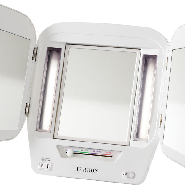 Jerdon Euro Style Tri Fold 5x 1x Lighted Vanity Make Up