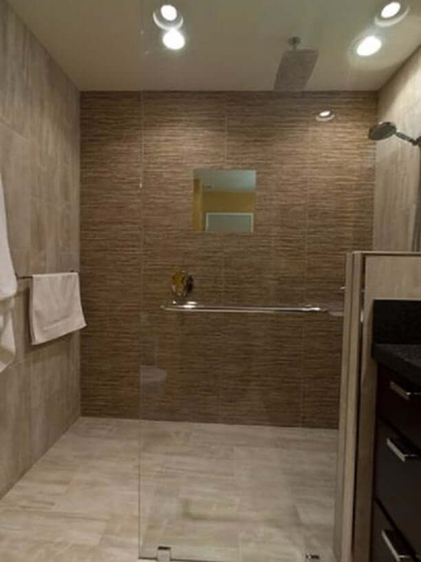 Miroir de douche permanent à chauffage électrique sans buée ClearMirror - 4 tailles