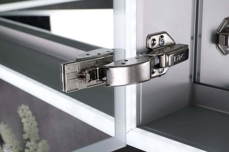Self-closing hinges - top quality DTC brand.