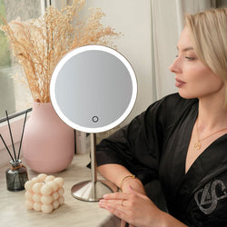 Free-Standing Cordless Makeup Mirror has 5 dimming levels and 3 color modes.